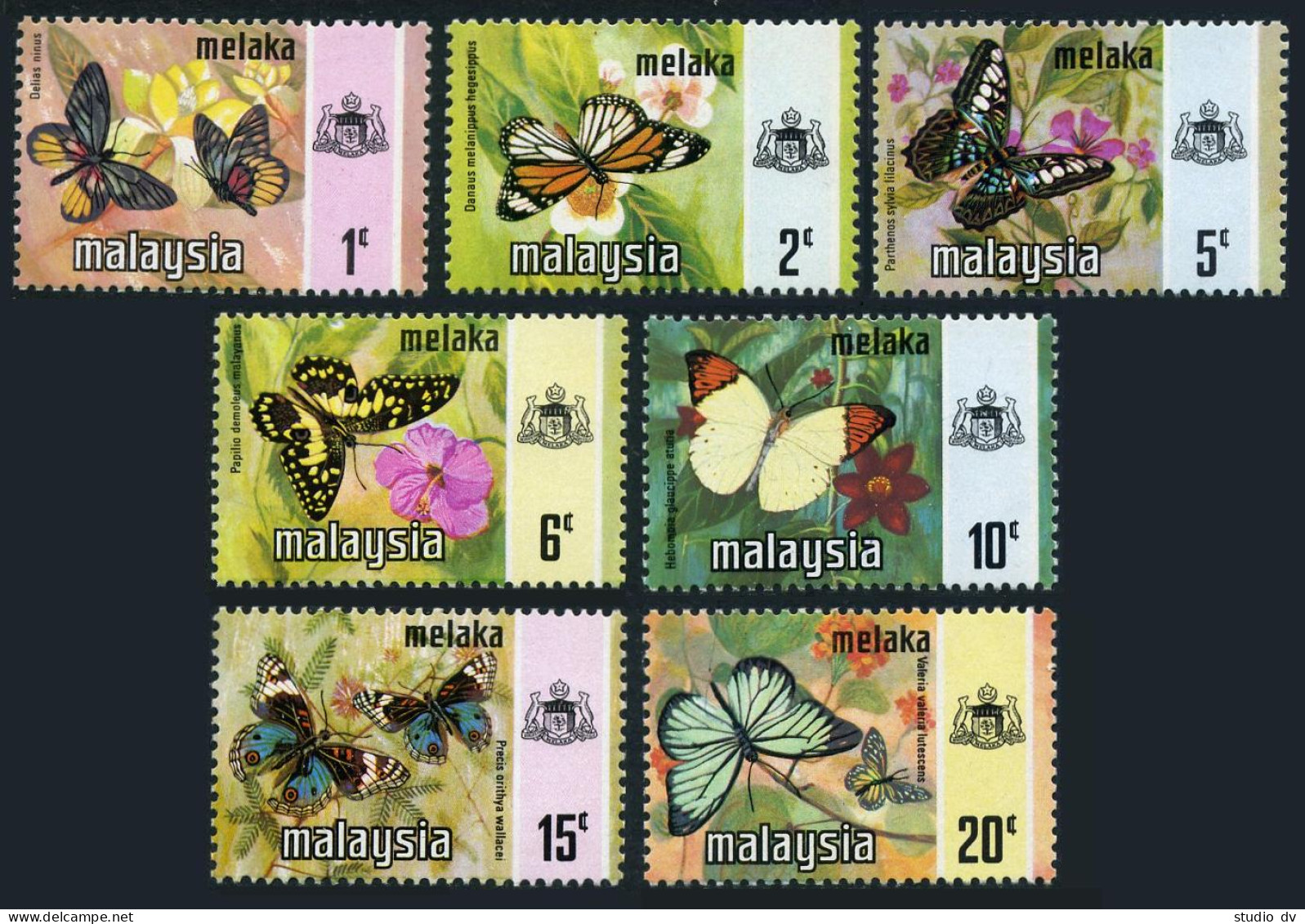 Malaysia Malacca 74-80, MNH. Michel 73-79. Butterflies & Flowers 1971. - Malaysia (1964-...)