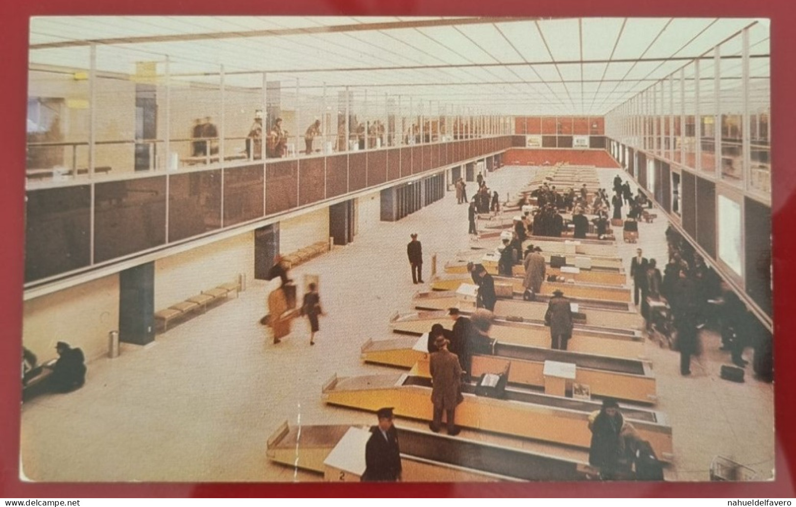 Uncirculated Postcard - USA - NY, NEW YORK CITY - STRAMLINED CUSTOMS FACILITIES, NEW YORK INTERNATIONAL AIRPORT - Luchthavens
