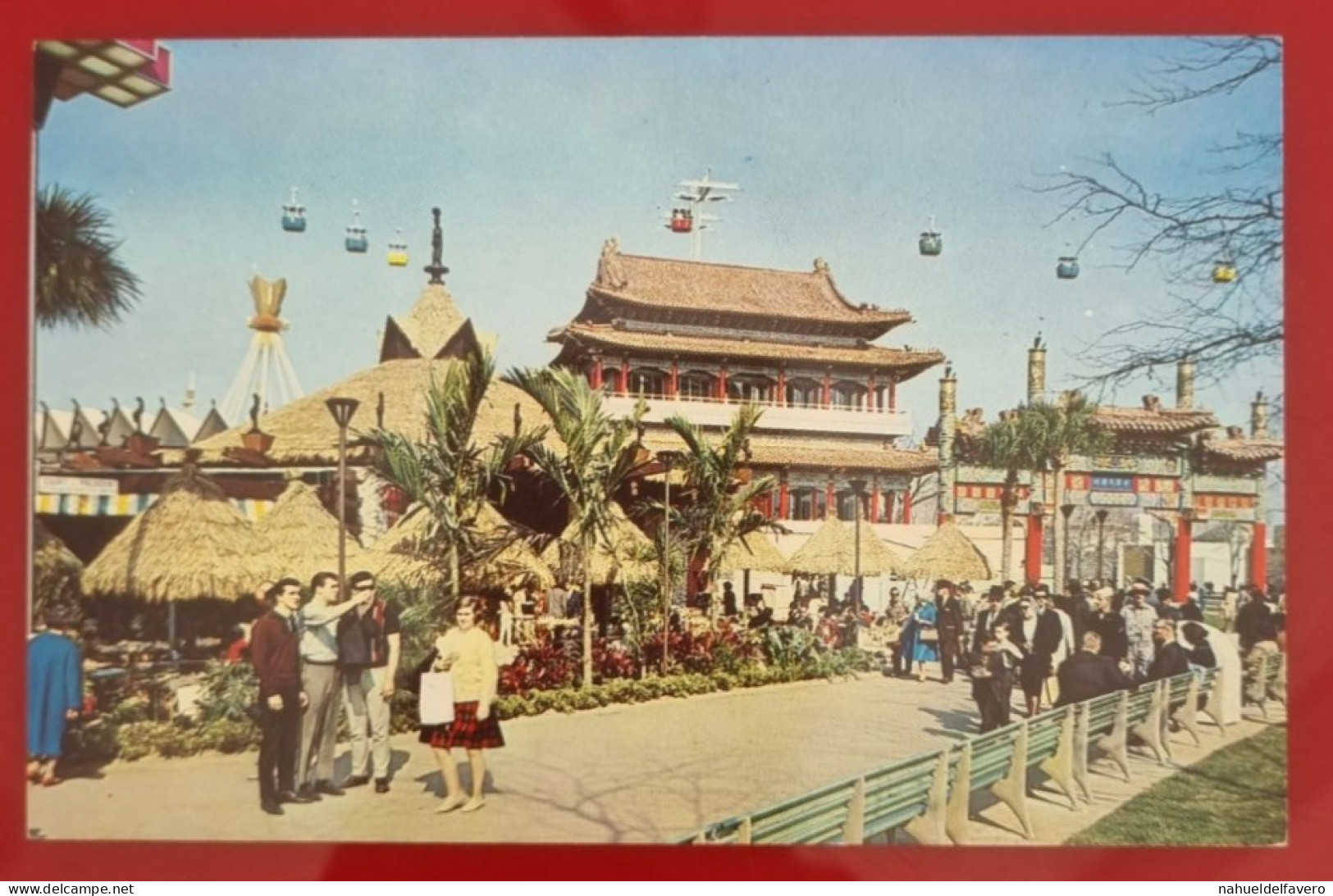 Uncirculated Postcard - USA - NY, NEW YORK WORLD'S FAIR 1964-65 - KENNEDY CIRCLE LOOKING NORTH - Exposiciones