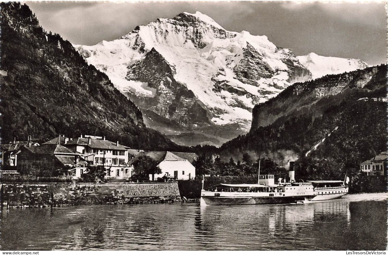 SUISSE - Interlaken - Schiffstation - Animé - Bateau - Vue Générale - Carte Postale - Interlaken