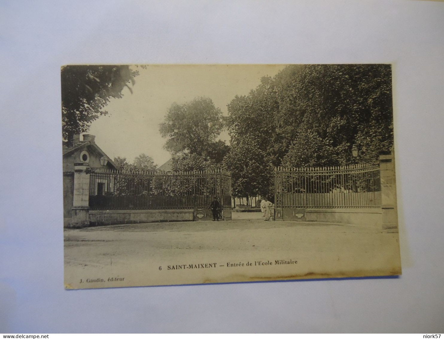 FRANCE   POSTCARDS   SAINT MAIXENT  ECOLE MILITAIRE - Sonstige & Ohne Zuordnung