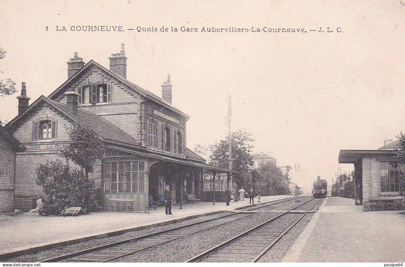 La Courneuve - Aubervilliers - La Gare : Vue Intérieure - La Courneuve