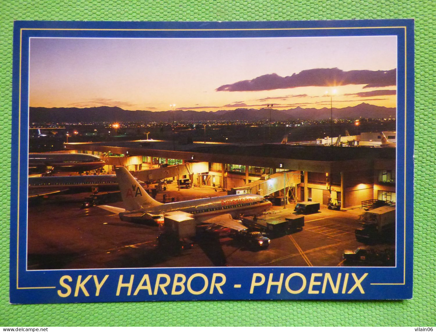 SKY HARBOR  PHOENIX INTERNATIONAL      /  AEROPORT / AIRPORT / FLUGHAFEN - Aérodromes