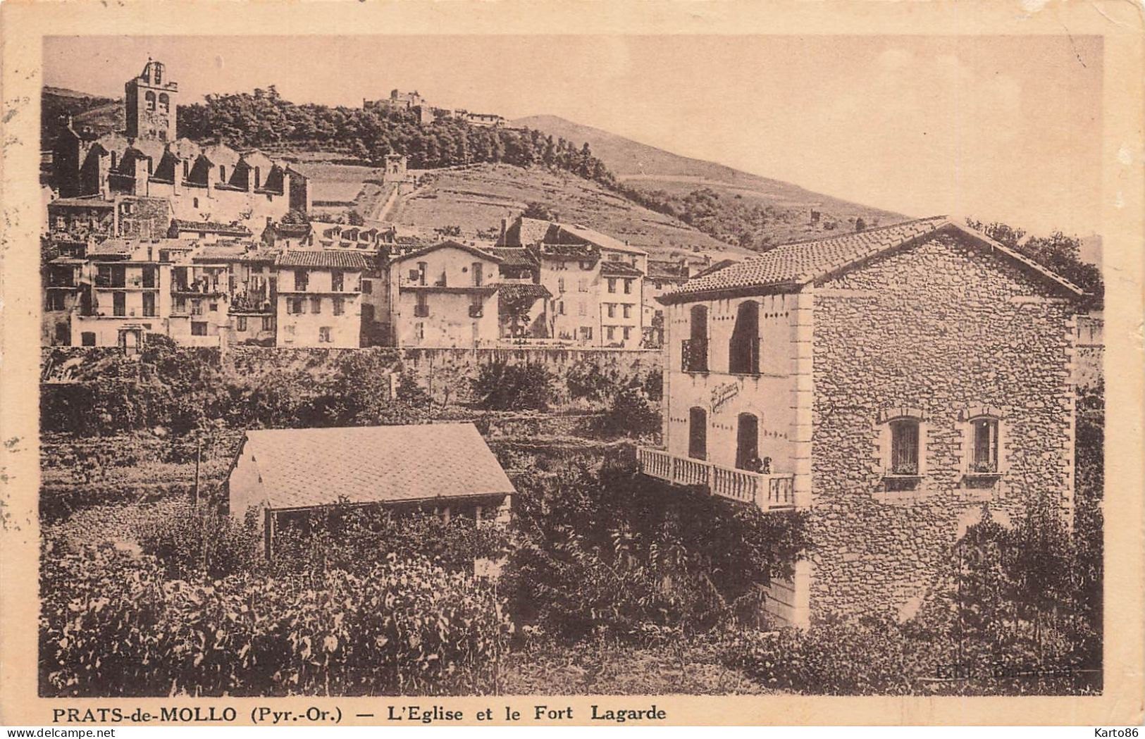 Prats De Mollo * L'église Et Le Fort Lagarde - Sonstige & Ohne Zuordnung