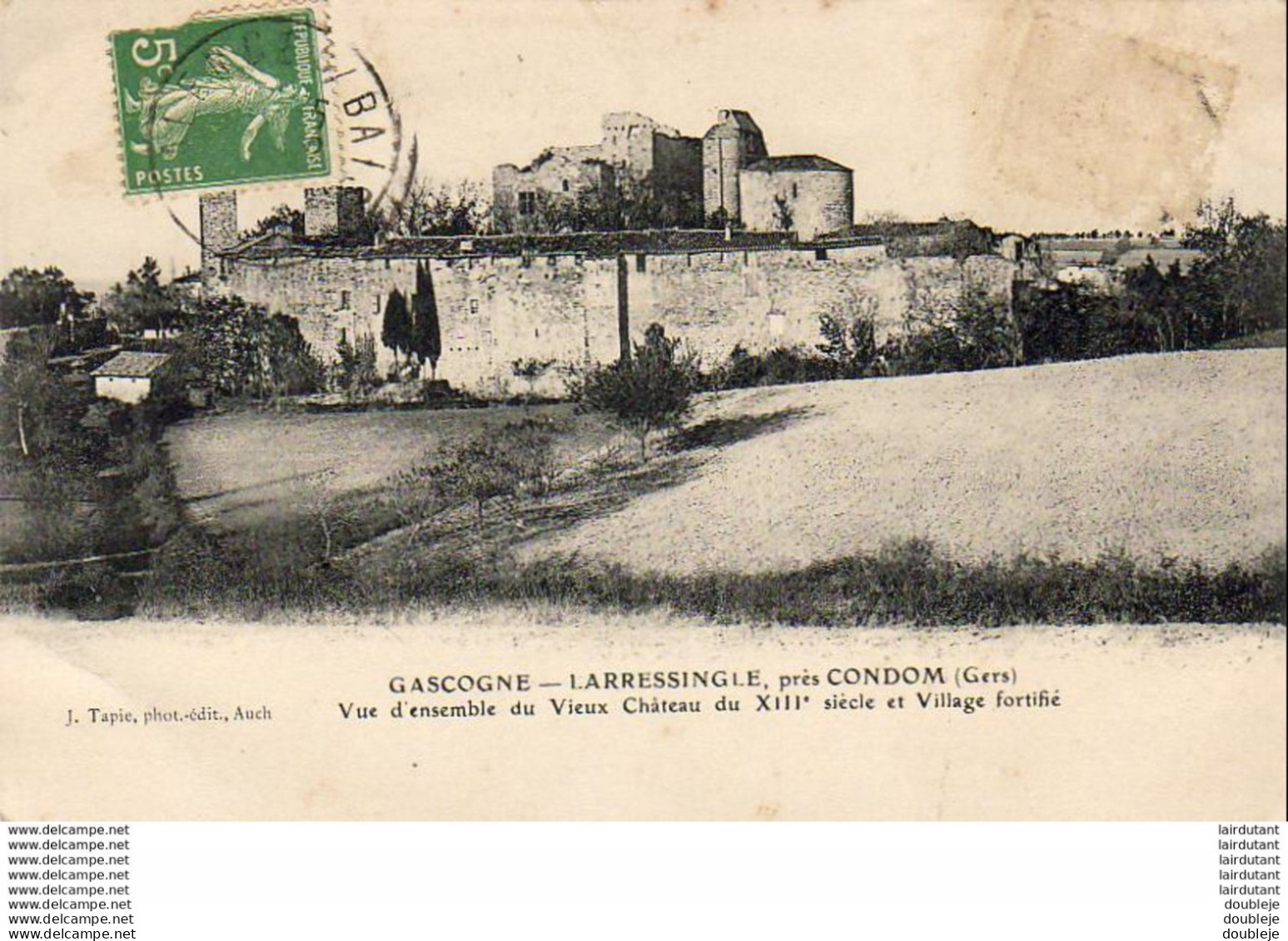 D32  LARRESSINGLE  Vue D'ensemble Du Vieux Château Du XIII° Siècle Et Village Fortifié - Autres & Non Classés