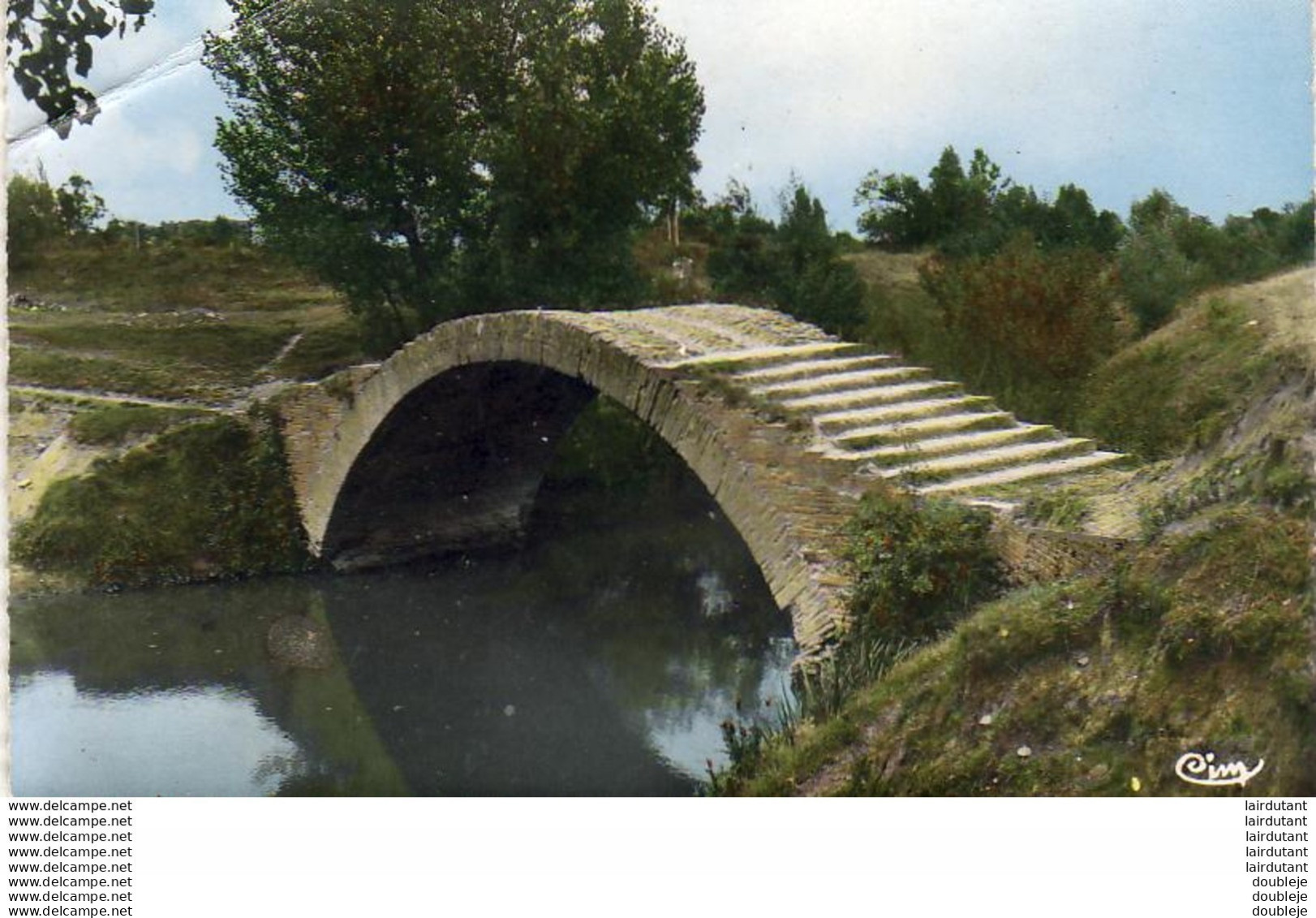 D32  ISLE- JOURDAIN  Pont Tourné Sur La Save  ...... - Andere & Zonder Classificatie