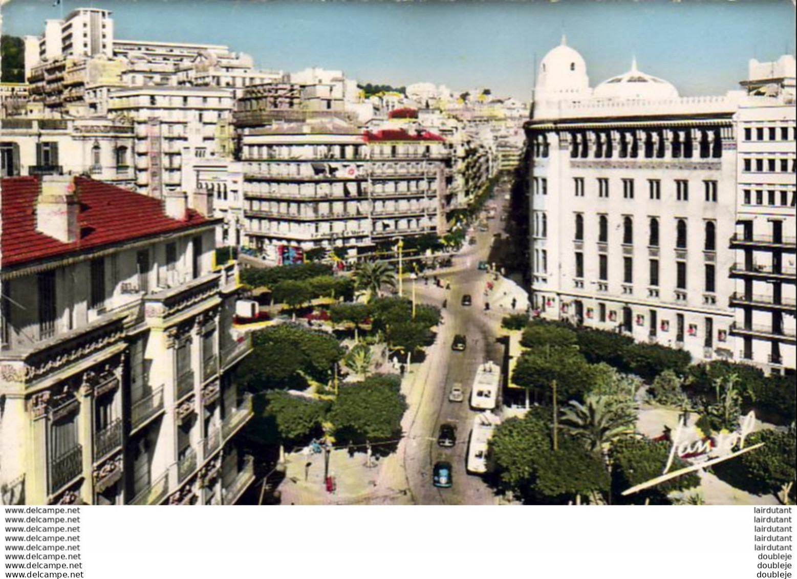 ALGERIE  ALGER   La Poste Et La Rue D' Isly  ..... - Algiers