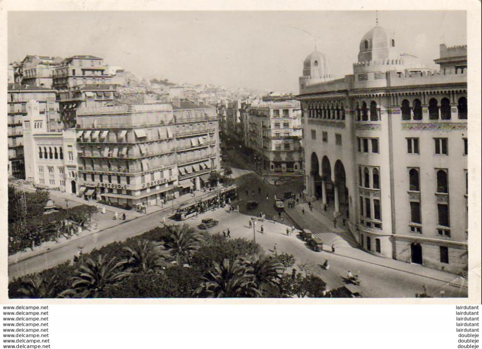 ALGERIE  ALGER   Carrefour De La Rue D' Isly  ..... - Algiers