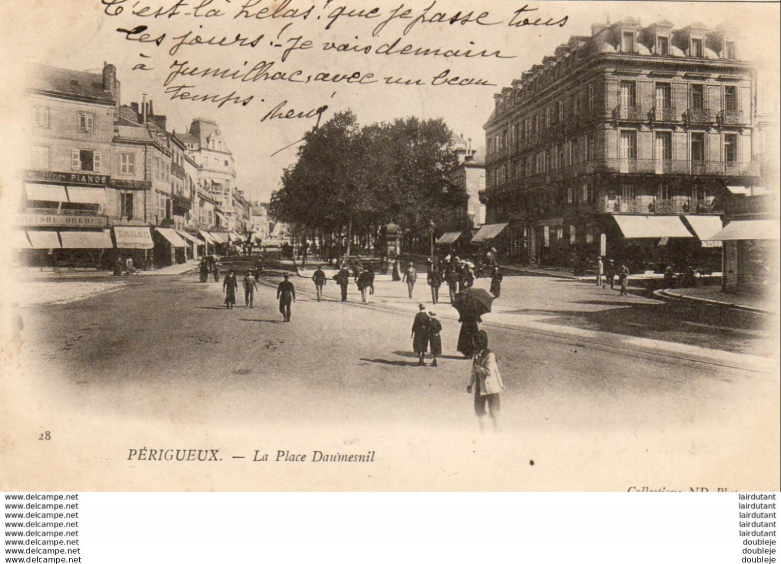 D24  PERIGUEUX    La Place Daumesnil - Périgueux