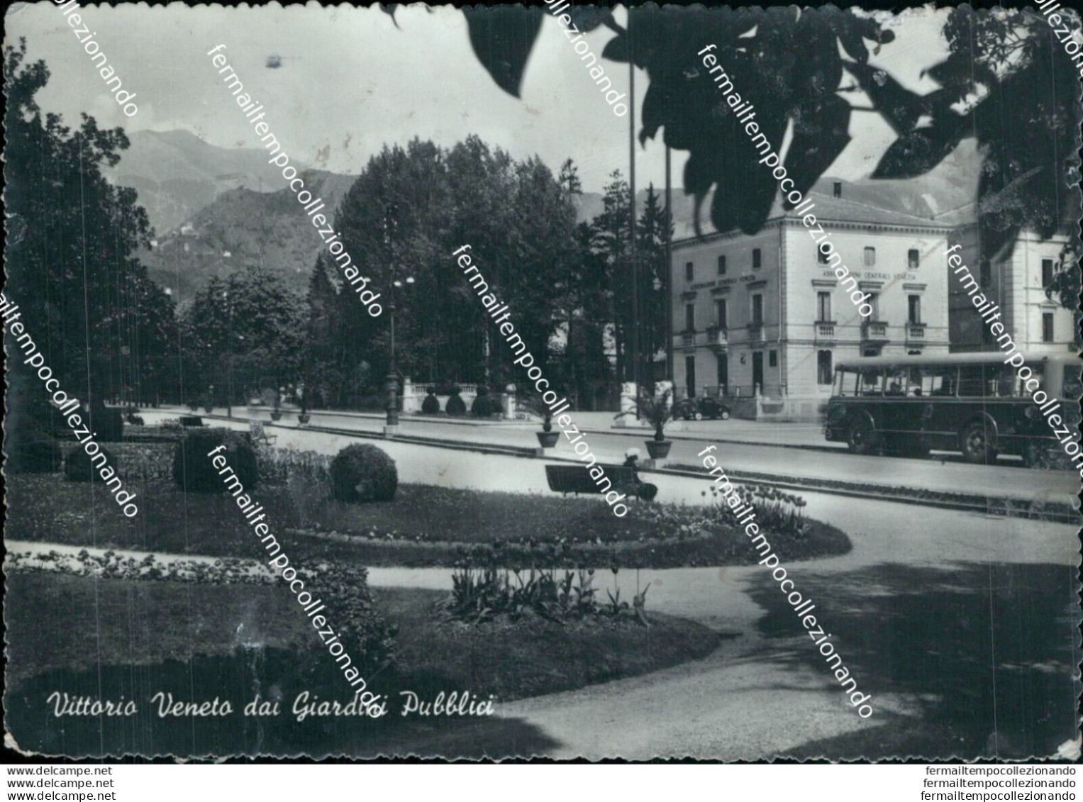 D848 Cartolina Vittorio Veneto Dai Giardini Pubblici Provincia Di Treviso - Treviso