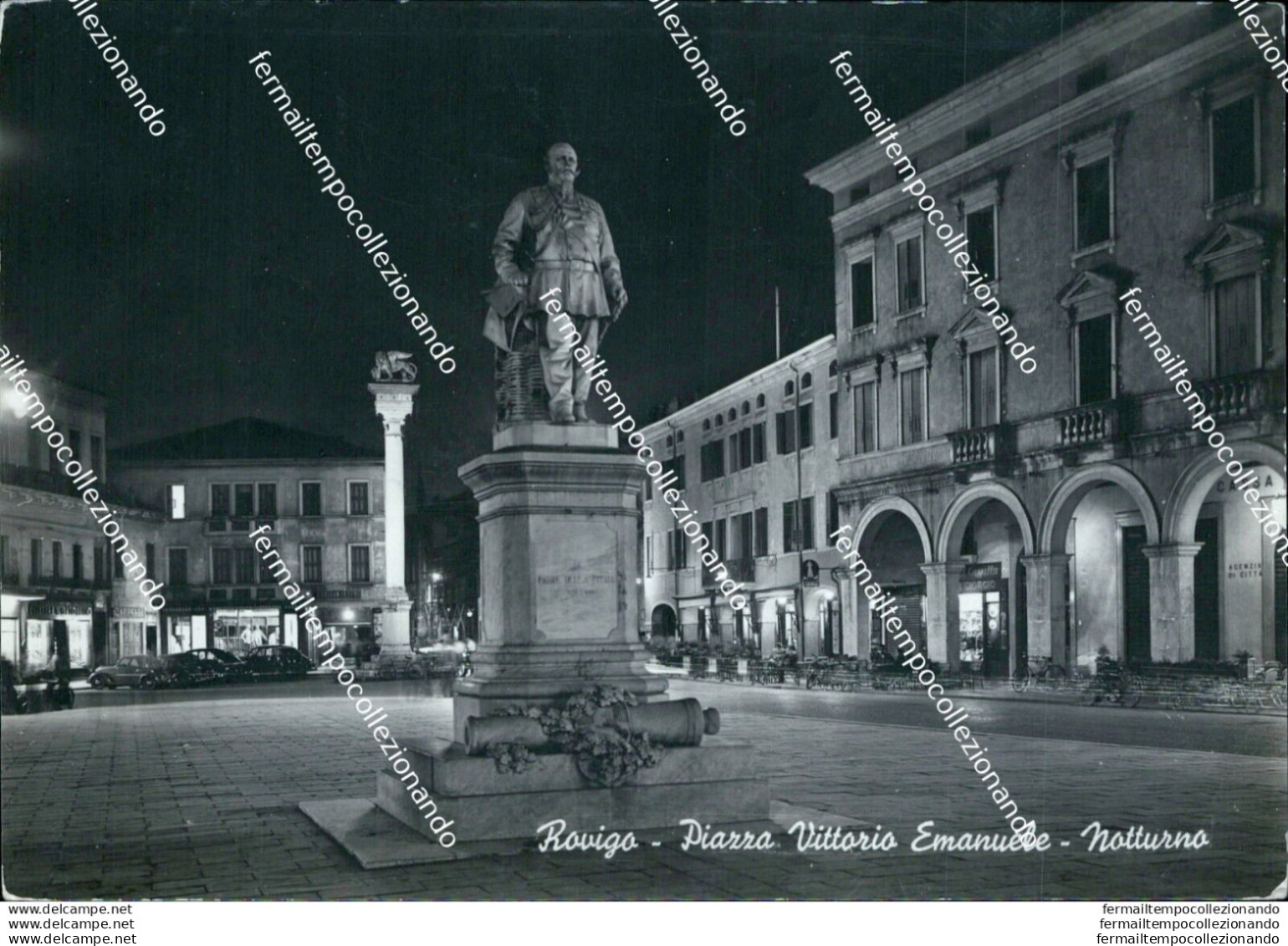 M718 Cartolina Rovigo Piazza Vittorio Emanuele Notturno - Rovigo