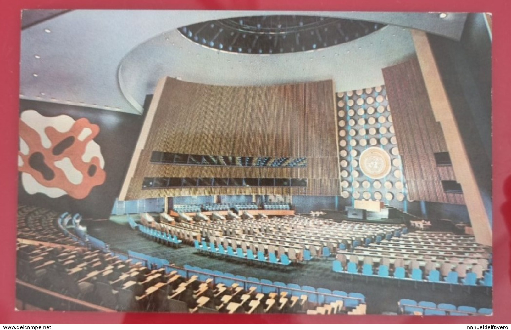 Uncirculated Postcard - USA - NY, NEW YORK CITY - UNITED NATIONS, GENERAL ASSEMBLY HALL - Places