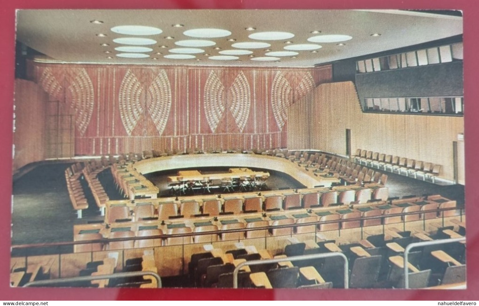 Uncirculated Postcard - USA - NY, NEW YORK CITY - UNITED NATIONS, ECONOMIC AND SOCIAL COUNCIL CHAMBER - Places