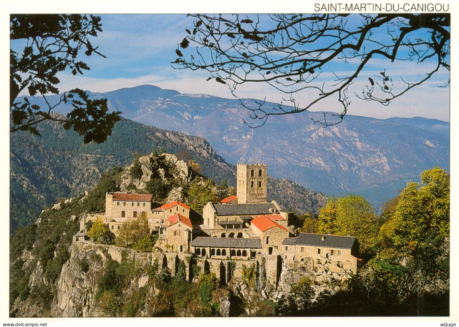 CPM-66- SAINT-MARTIN-DU-CANIGOU - Vue Panoramique De L'Abbaye **2 Scans - Autres & Non Classés