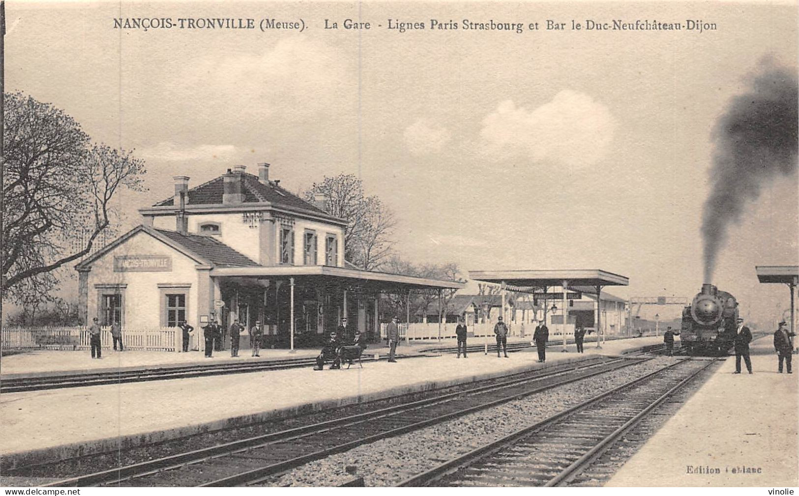 P-24-Mi-Is-1919 : NANCOIS-TRONVILLE. LA GARE DE CHEMIN DE FER AVEC LE TRAIN - Autres & Non Classés