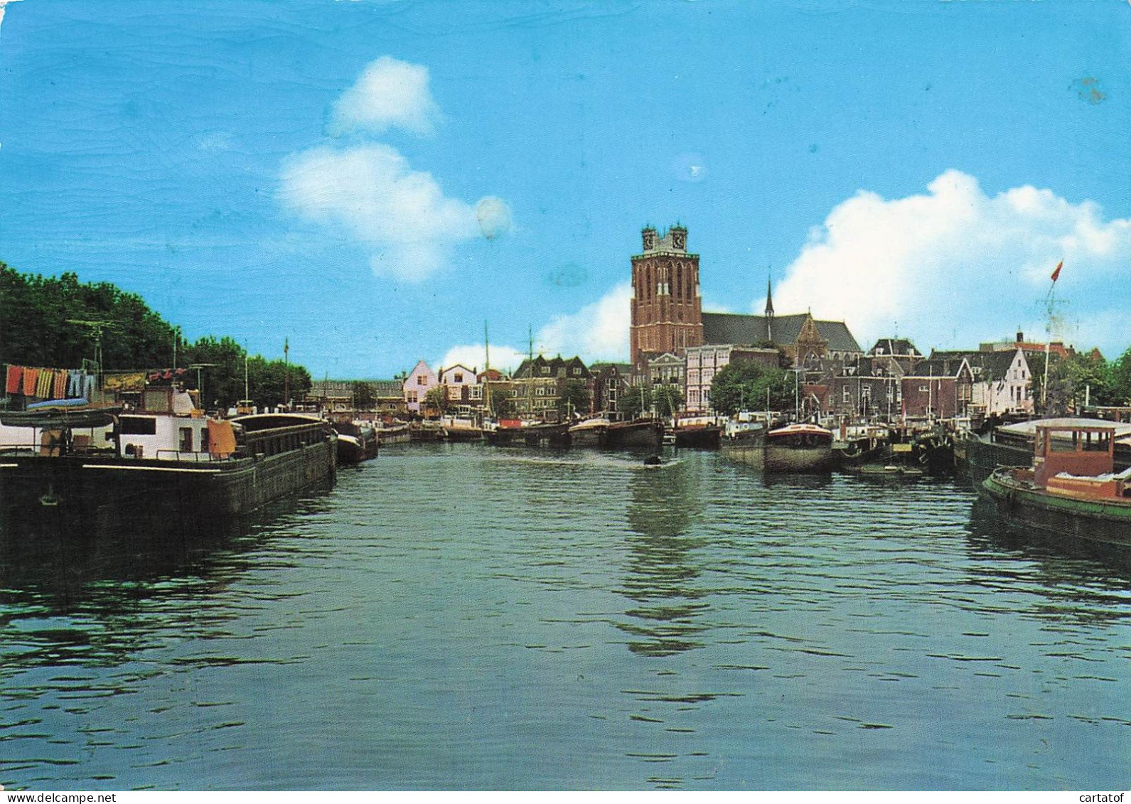 DORDRECHT . Panorama Met Grote Kerk - Andere & Zonder Classificatie