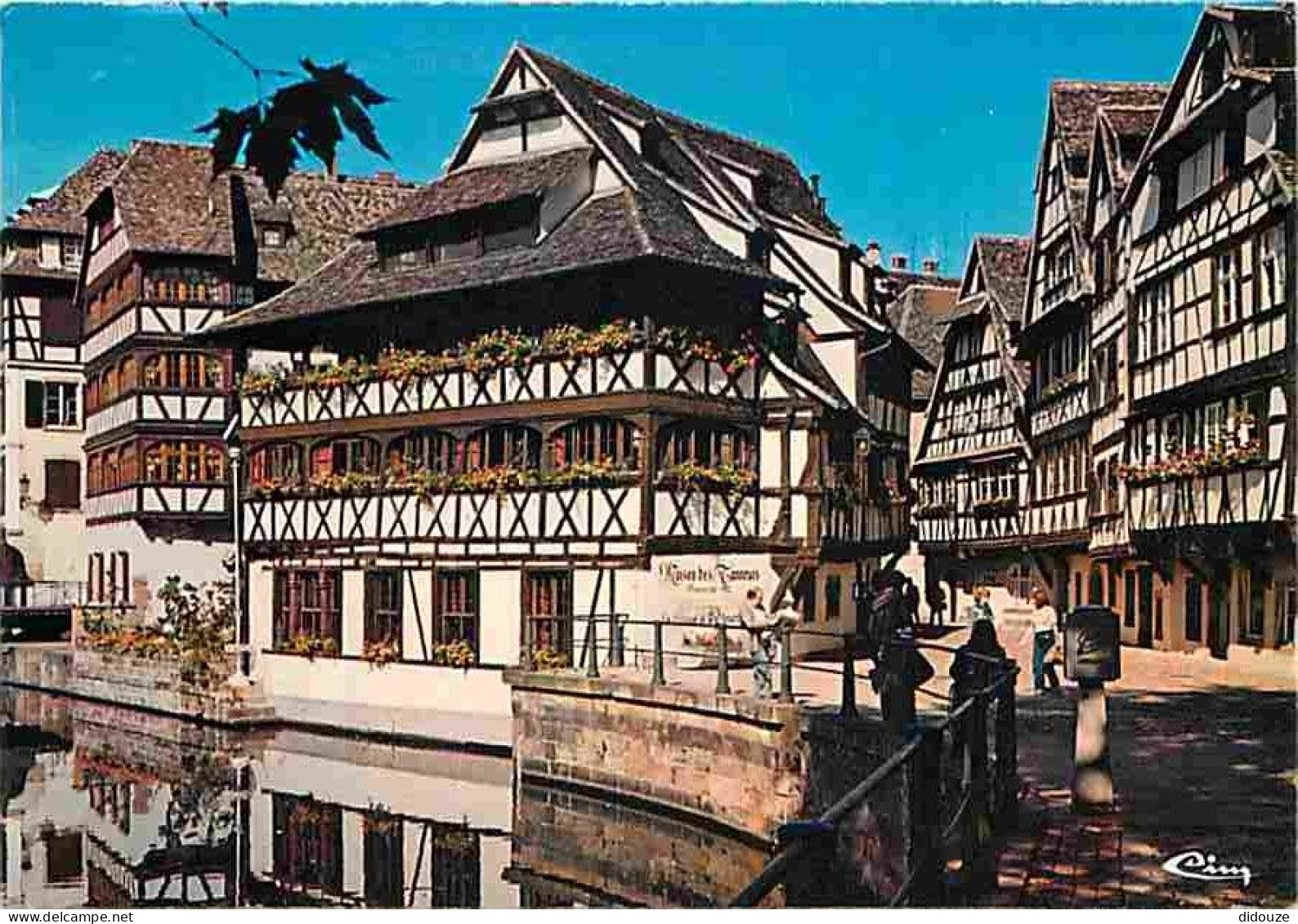 67 - Strasbourg - La Rue Du Bain-aux-Plantes - La Petite France - CPM - Voir Scans Recto-Verso - Straatsburg