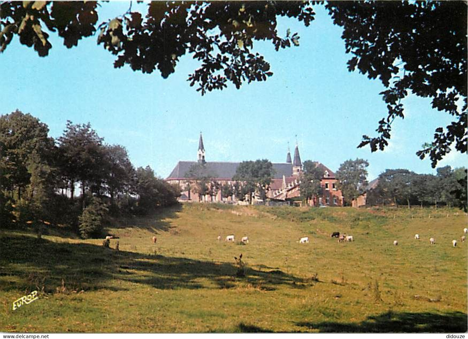 59 - Godewaersvelde - Abbaye Du Mont Des Cats - Extérieur De L'abbaye - Côté Est - Carte Neuve - CPM - Voir Scans Recto- - Sonstige & Ohne Zuordnung