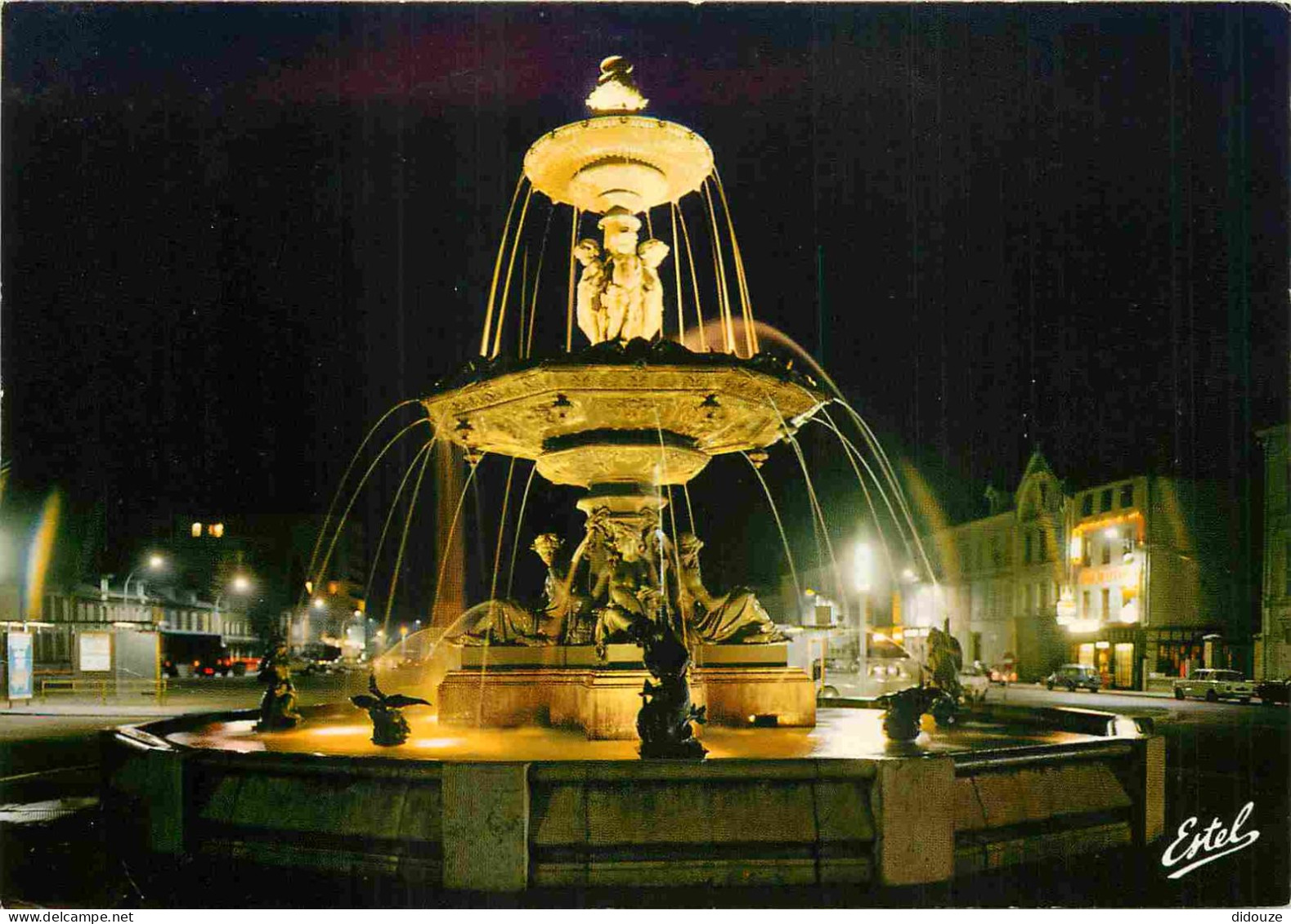 10 - Troyes - La Fontaine Argence Illuminée - Vue De Nuit - CPM - Voir Scans Recto-Verso - Troyes