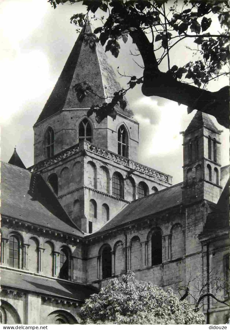 14 - Caen - Abbaye Aux Hommes - Eglise Saint-Etienne - Tour-lanterne Vue De La Cour Du Cloître - Carte Dentelée - CPSM G - Caen