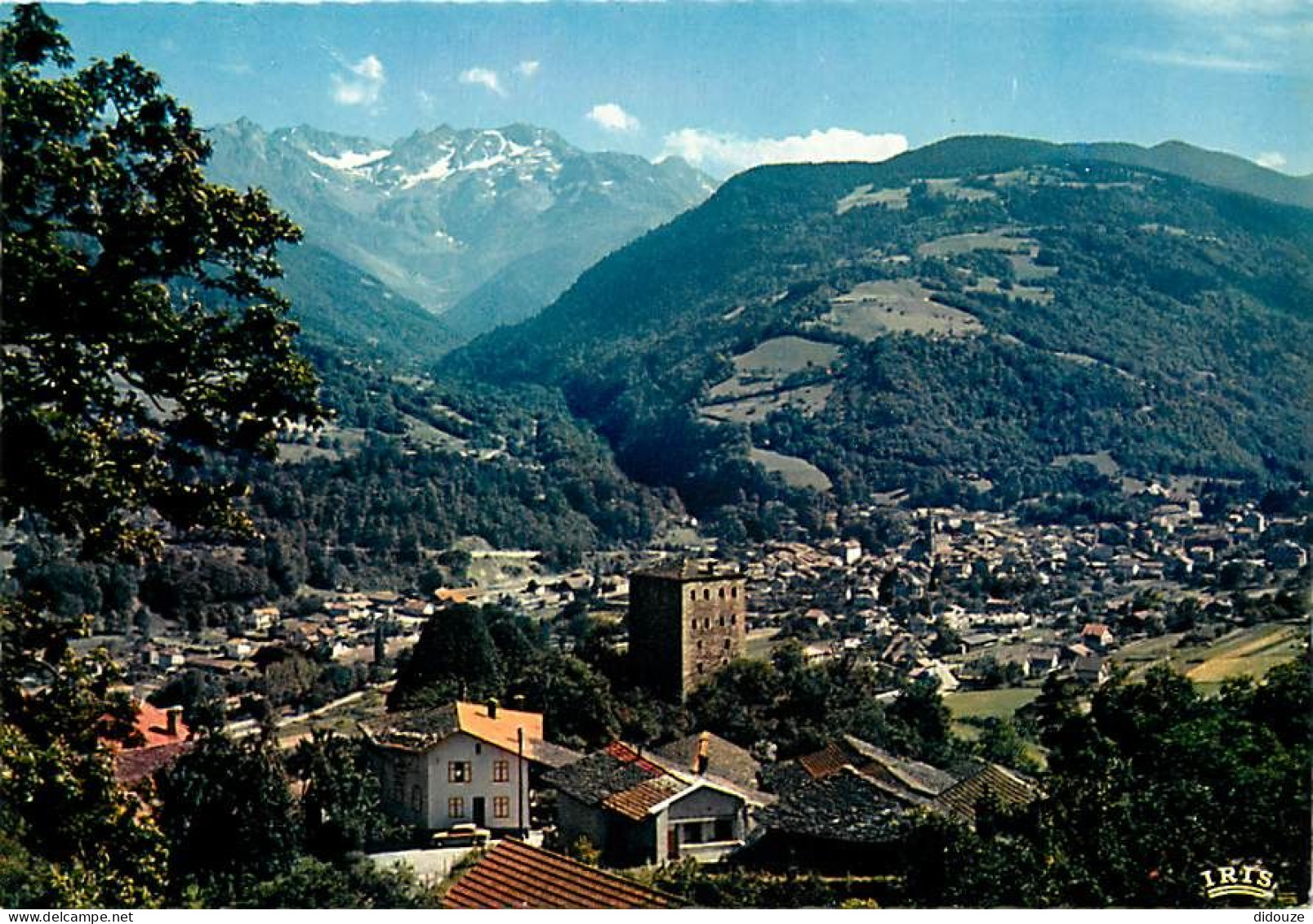 38 - Allevard Les Bains - Vue Générale Et Le Massif Du Gleyzin - Carte Neuve - CPM - Voir Scans Recto-Verso - Allevard