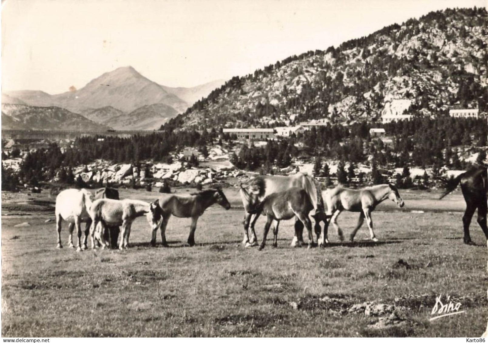 Font Romeu * Mont Louis * Environs * Village Les Bouillouses * Refuges Et Camp De Vacances - Autres & Non Classés