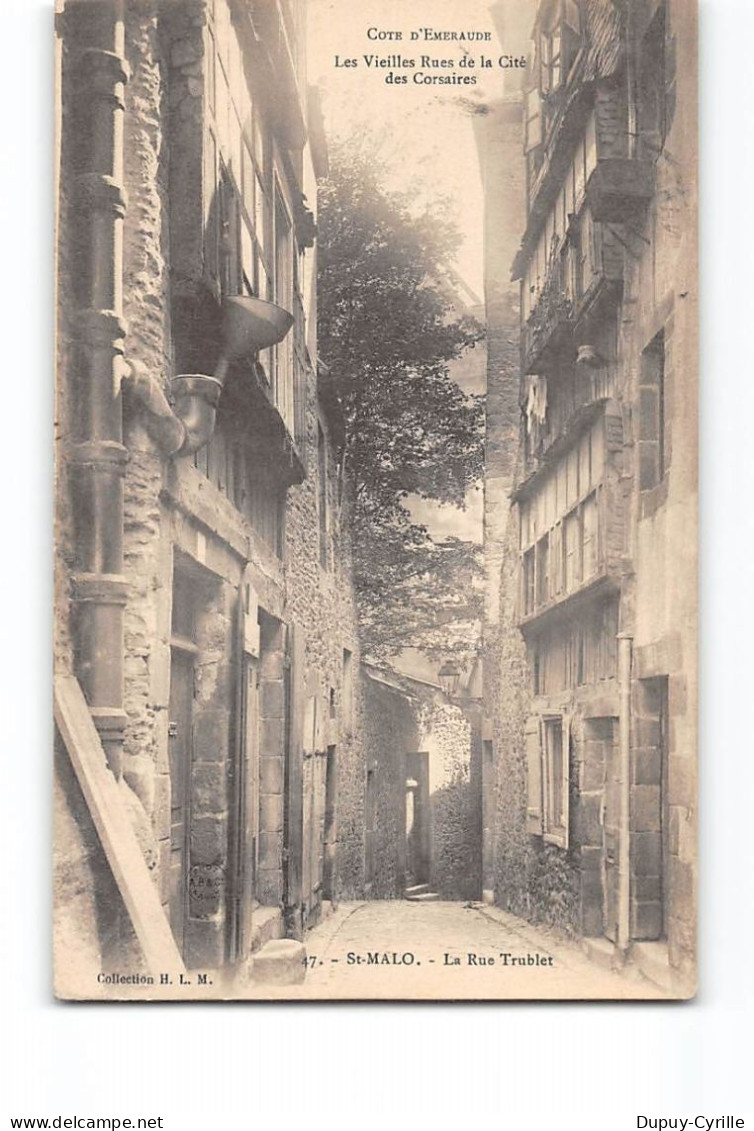 SAINT MALO - La Rue Trublet - Très Bon état - Saint Malo