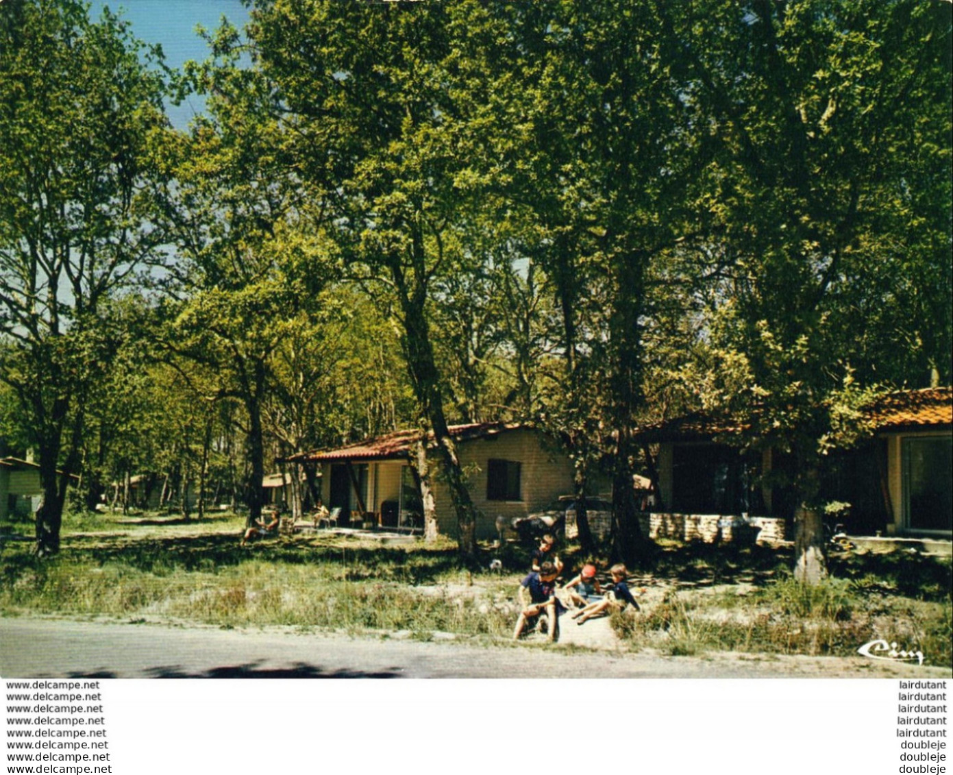 D24  VILLEFRANCHE DE LONCHAT  Village De Gites De GURSON - Altri & Non Classificati