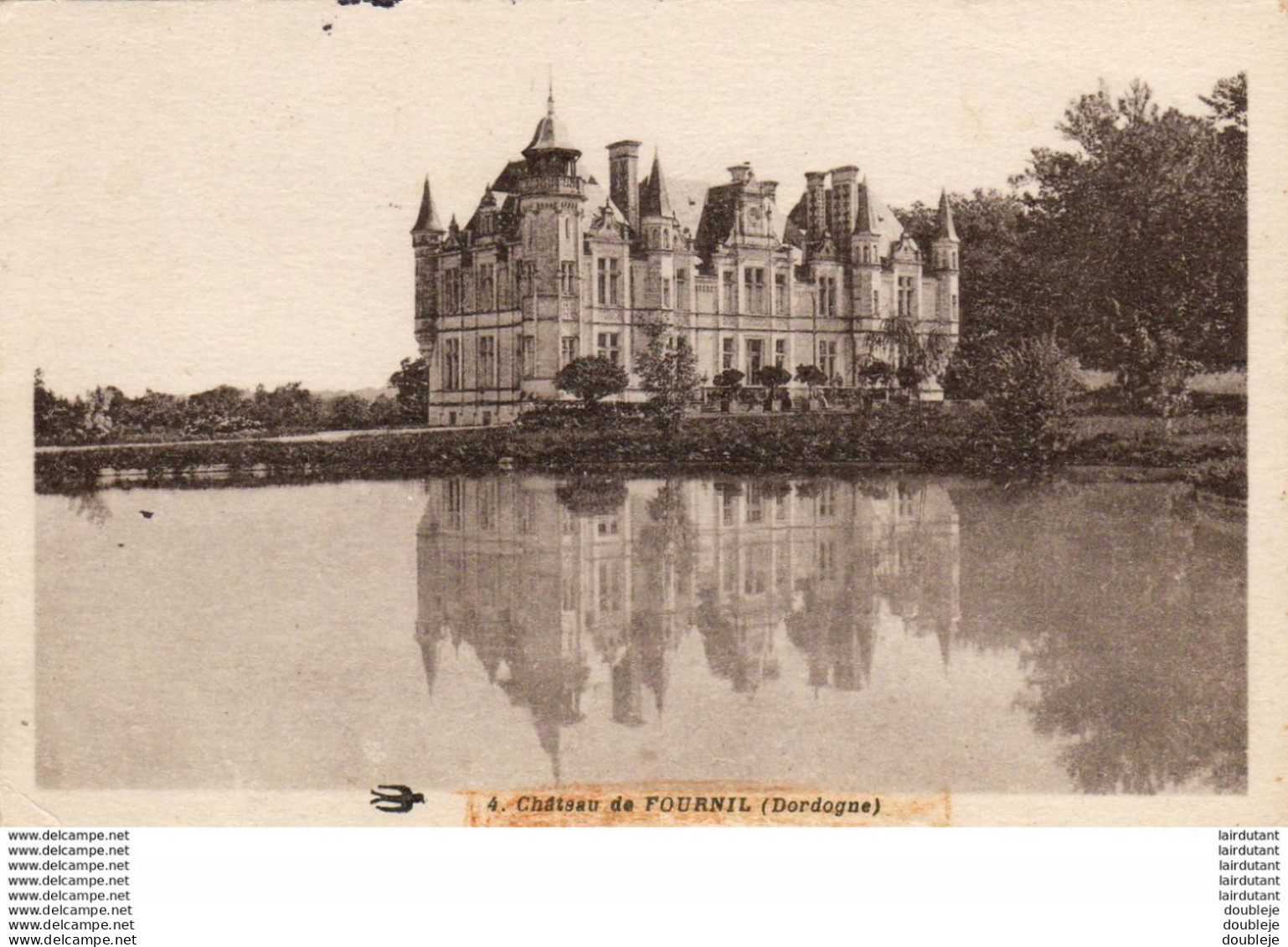 D24  Château De Fournil - Andere & Zonder Classificatie