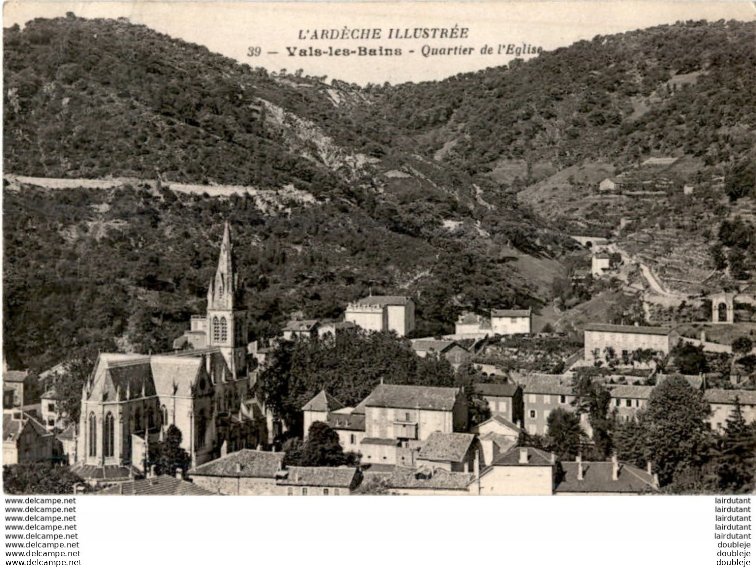 D07  VALS- LES- BAINS  Quartier De L' Eglise   ..... - Vals Les Bains