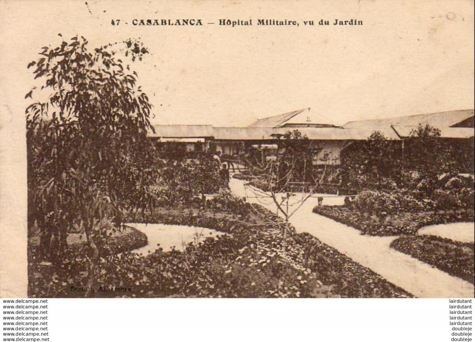 MAROC  CASABLANCA  Hôpital Militaire Vu Du Jardin..... Cachet 41ème  Sapeurs Telegraphistes Au Dos - Casablanca