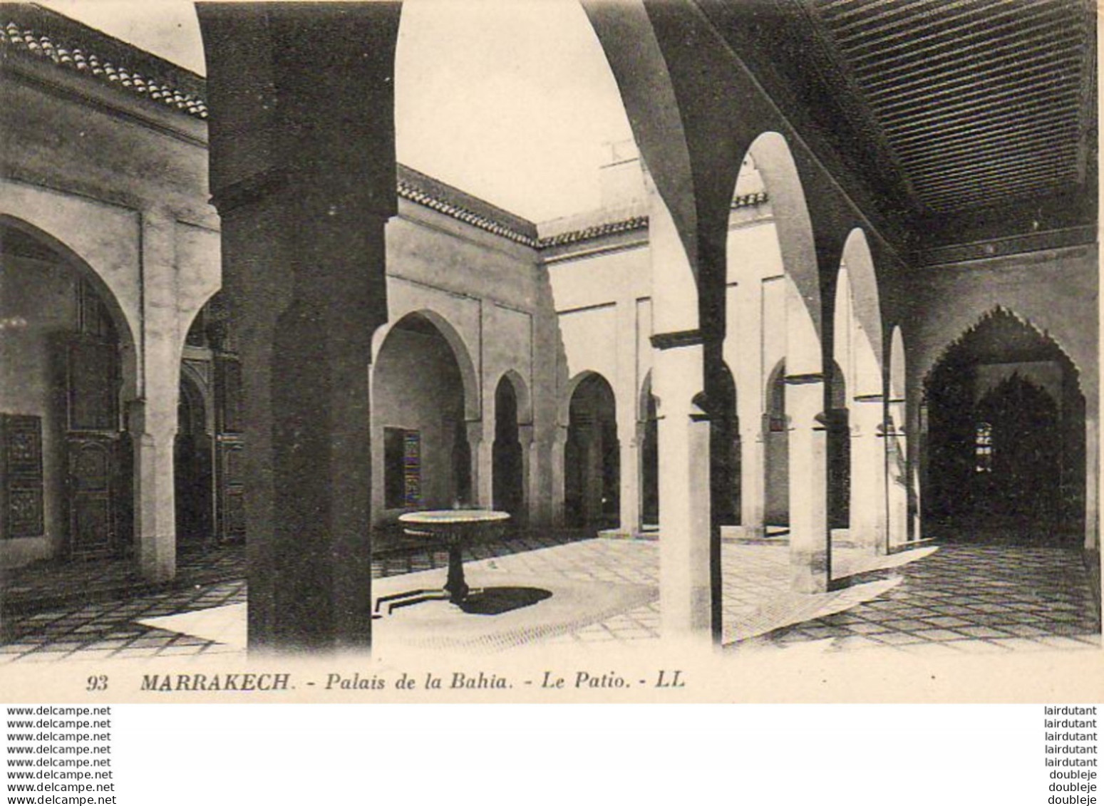 MAROC  MARRAKECH  Palais De La Bahia - Le Pation - Marrakech