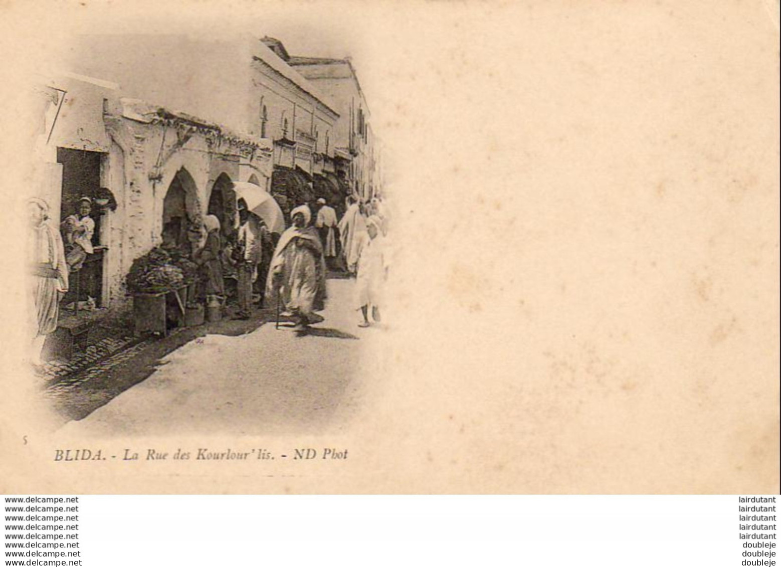 ALGERIE  BLIDA  La Rue Des Kourlourlis  ..... ( Ref FA552 ) - Blida