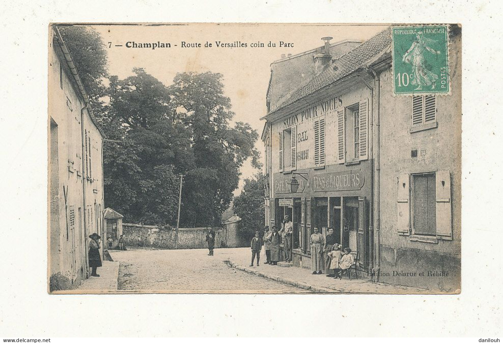 91 // CHAMPLAN  Route De Versailles   Coin Du Parc  Café à Droite - Andere & Zonder Classificatie