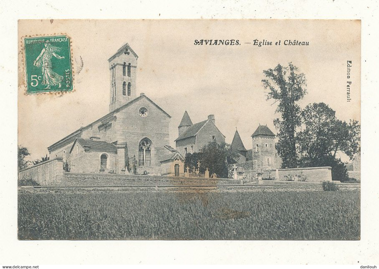 71 // SAVIANGES   église Et Château - Sonstige & Ohne Zuordnung