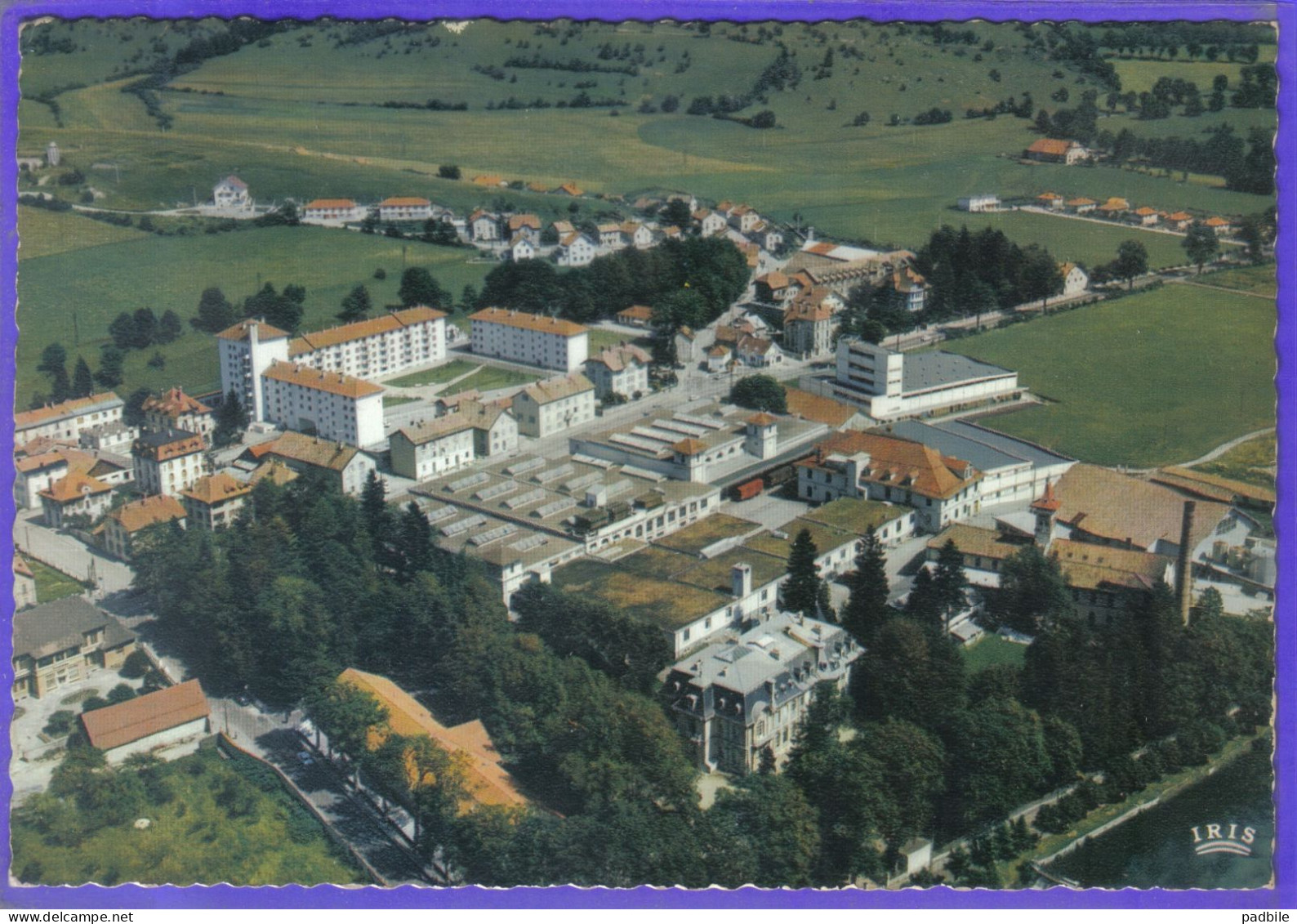 Carte Postale 25. Pontarlier  Usine Nestle Fabrique Du Chocolat Et Du Nesquik Vue D'avion     Très Beau Plan - Pontarlier