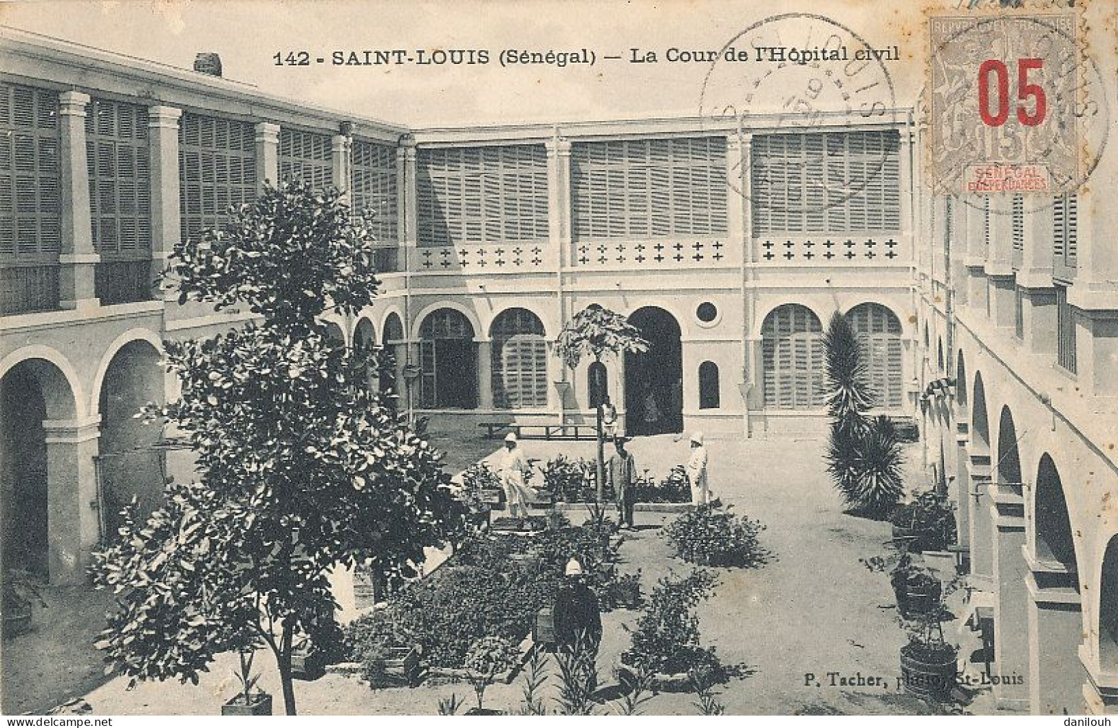 SENEGAL / SAINT LOUIS  La Cour De L'hopital Civil  142  Edit Tacher - Sénégal