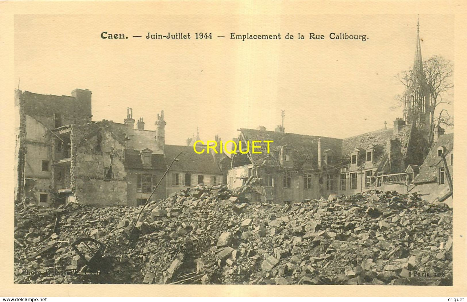 14 Caen, lot de 13 cartes différentes des bombardements de juin-juillet 1944