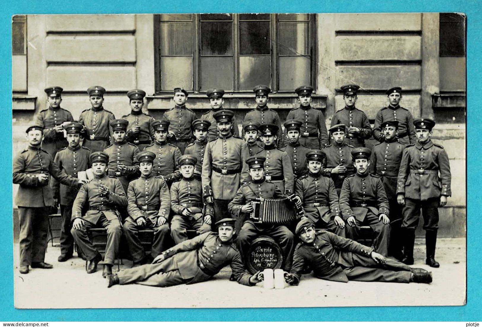 * Deutschland - Germany * (carte Photo à Identifier) Parole Petersburg 4 Comp 1915, Militaria, Soldat, Army, Accordeon - Sonstige & Ohne Zuordnung