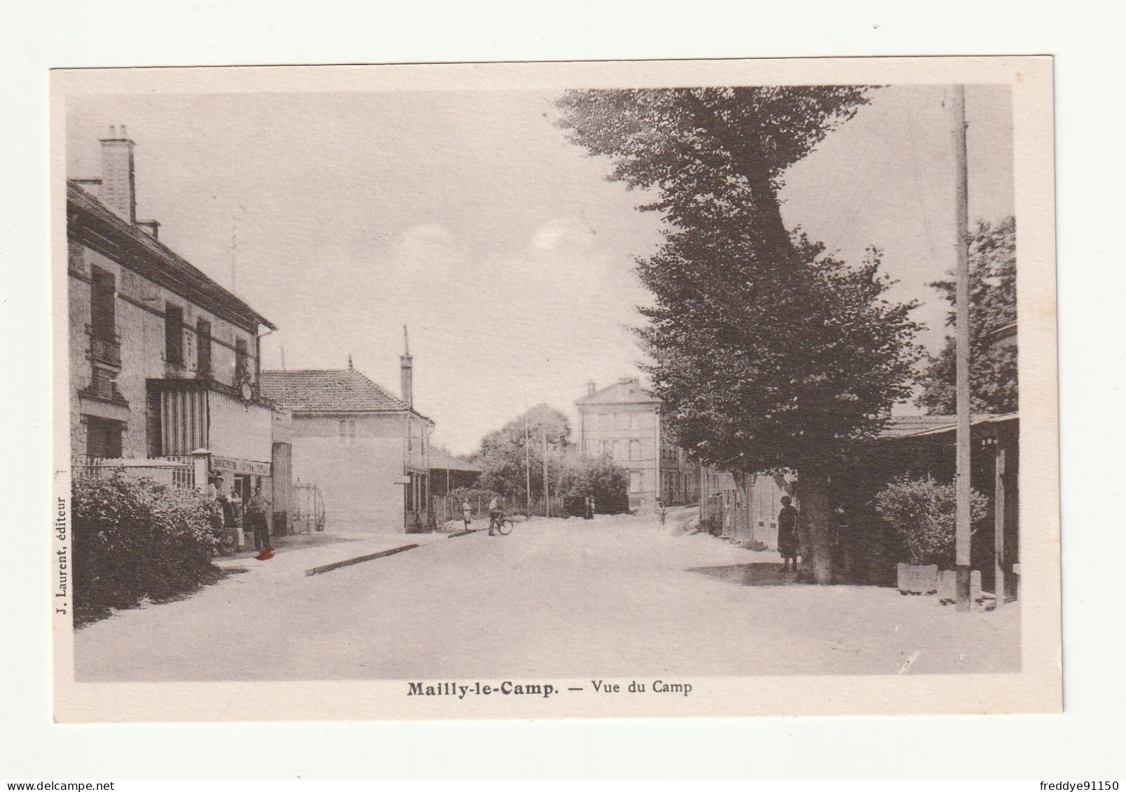 10 . Mailly Le Camp . Camp De Mailly . Vue Du Camp . Edit : J . LAURENT  - Mailly-le-Camp