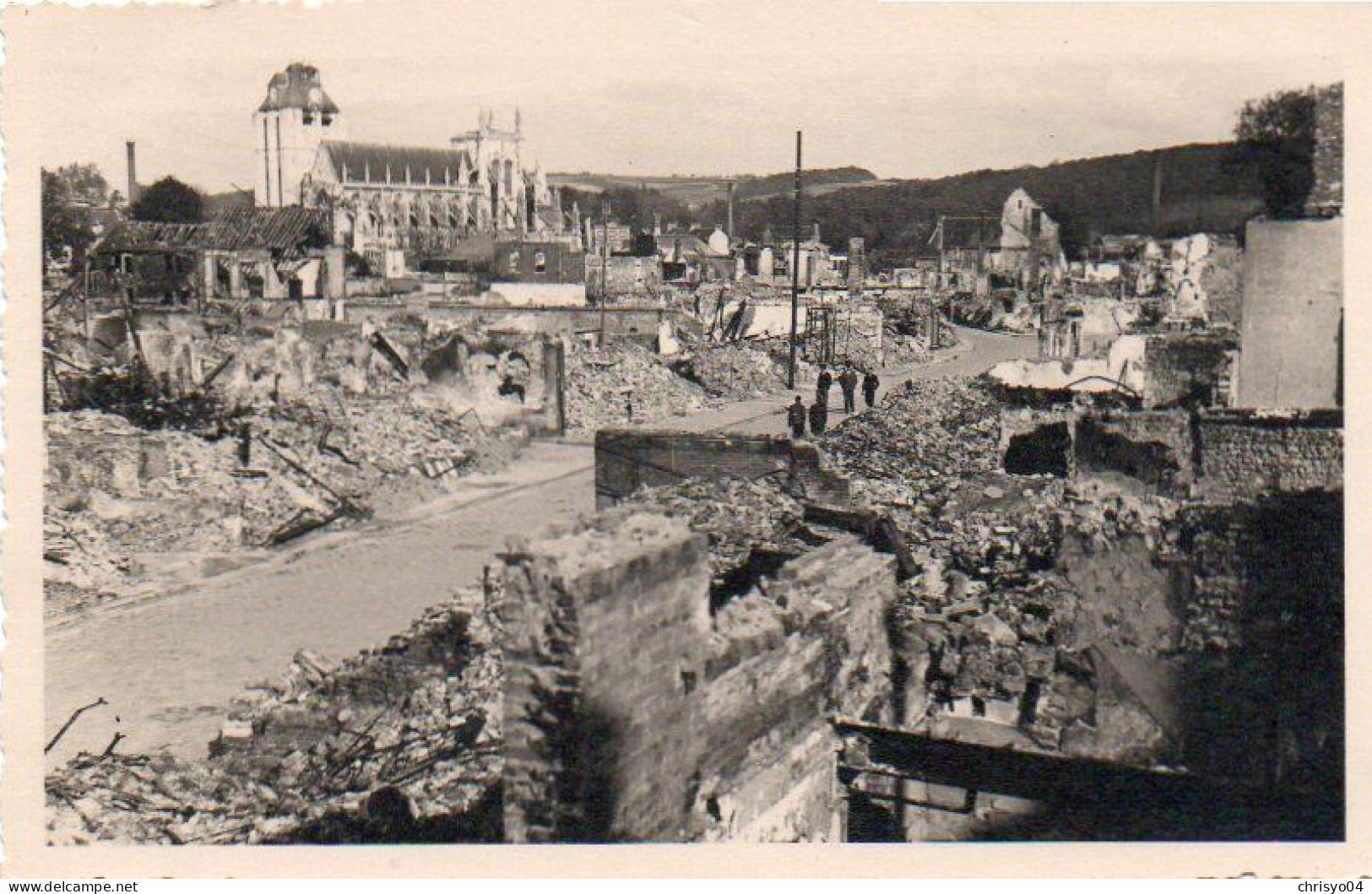 4V4Sb   27 Louviers Carte Photo En 1940 - Louviers