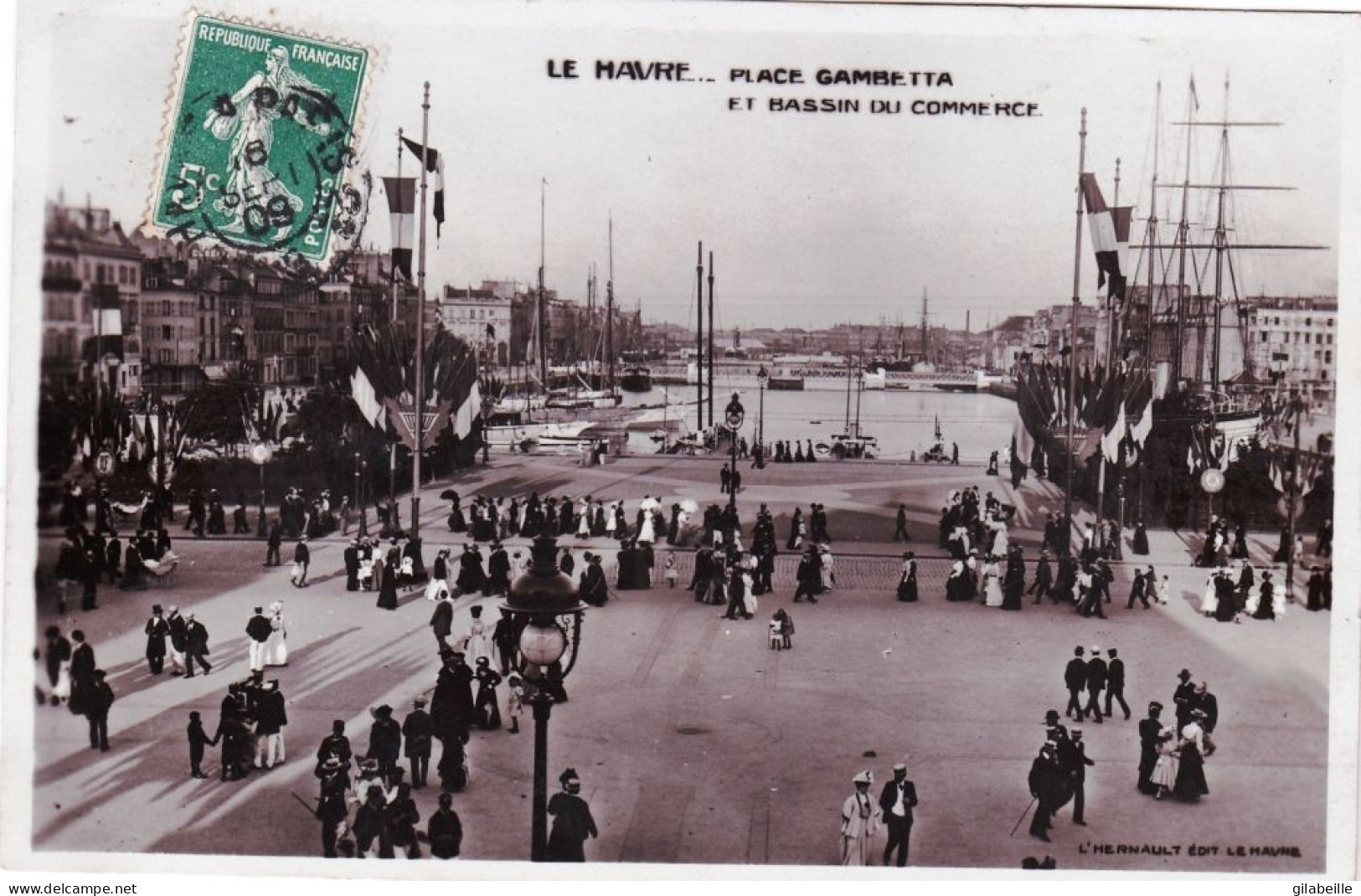 76 - Seine Maritime -  LE HAVRE - Place Gambetta Pavoisée  Et Bassin Du Commerce - Carte Glacée - Porto