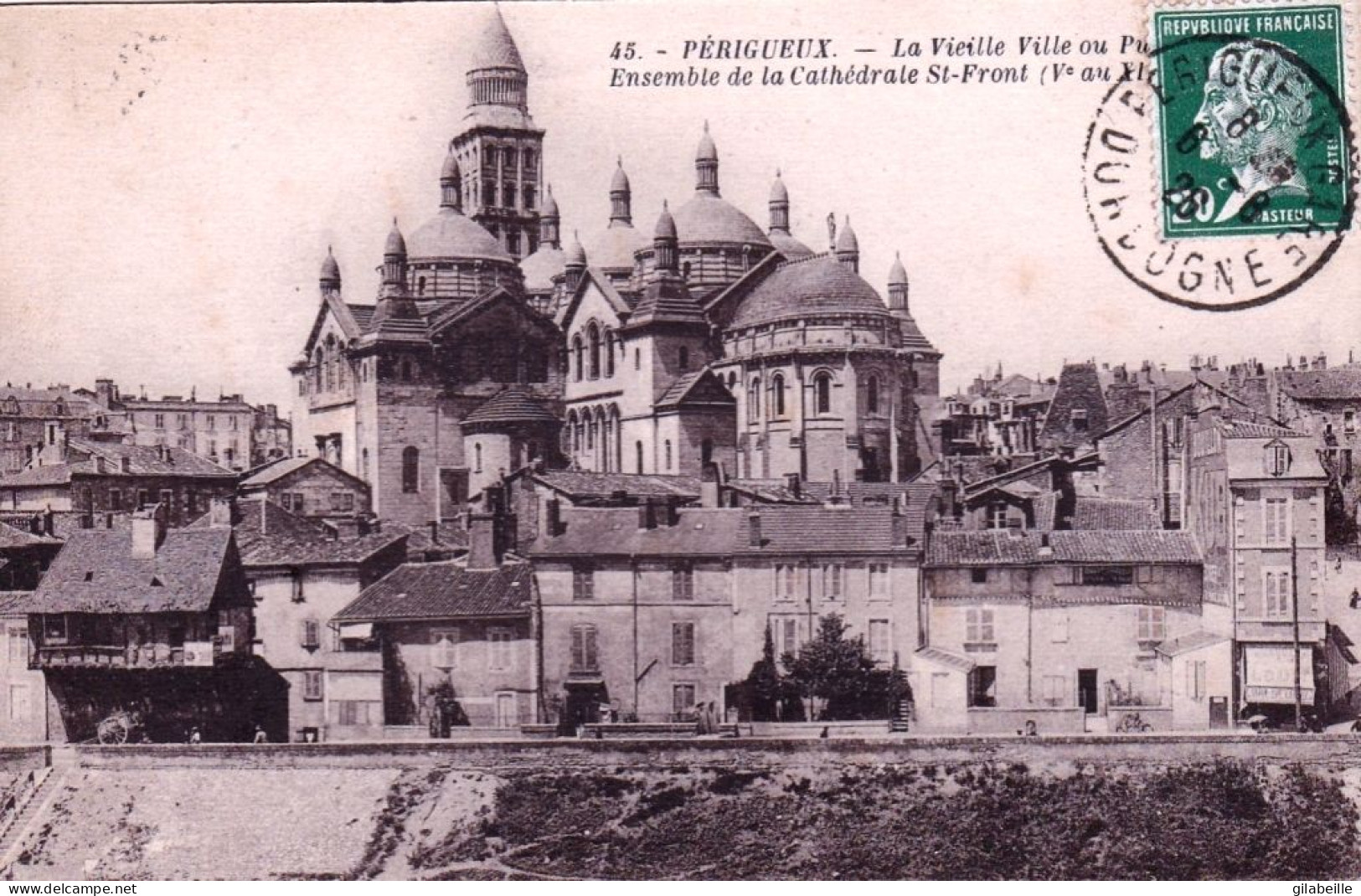 24 - Dordogne - PERIGUEUX - La Vieille Ville - Ensemble De La Cathedrale Saint Front - Périgueux