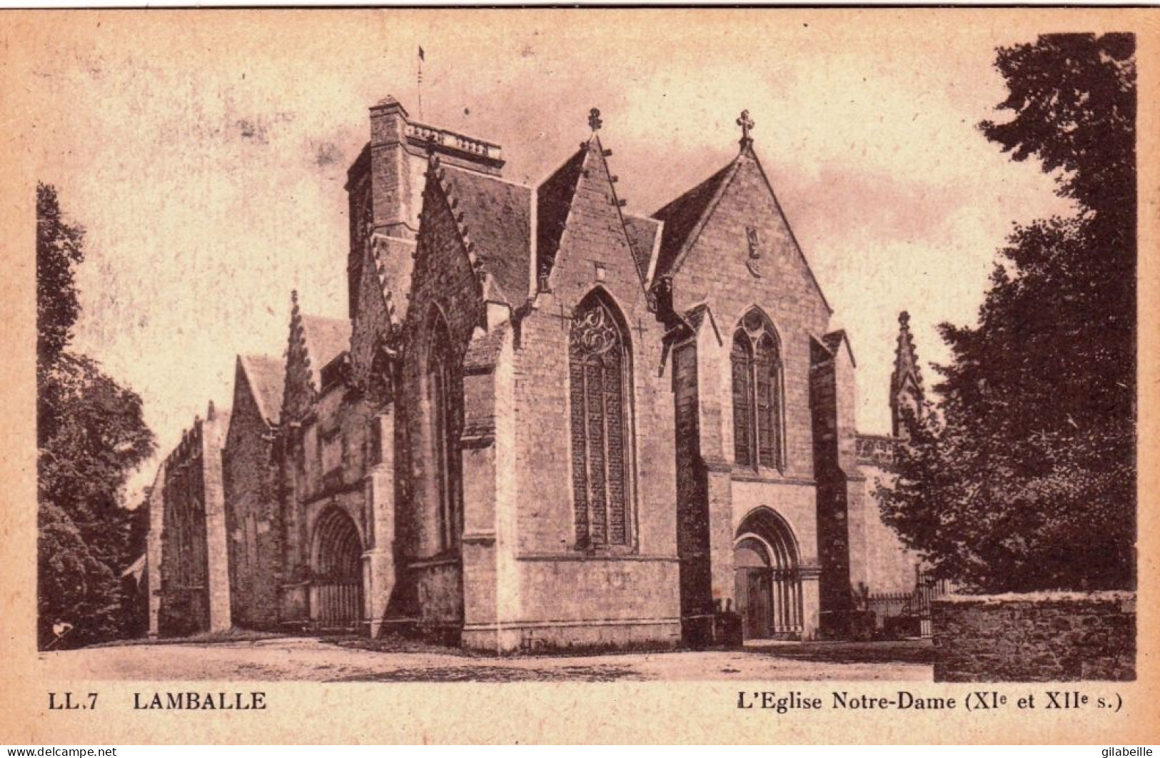 22 - Cotes D Armor - LAMBALLE - L Eglise Notre Dame - Lamballe