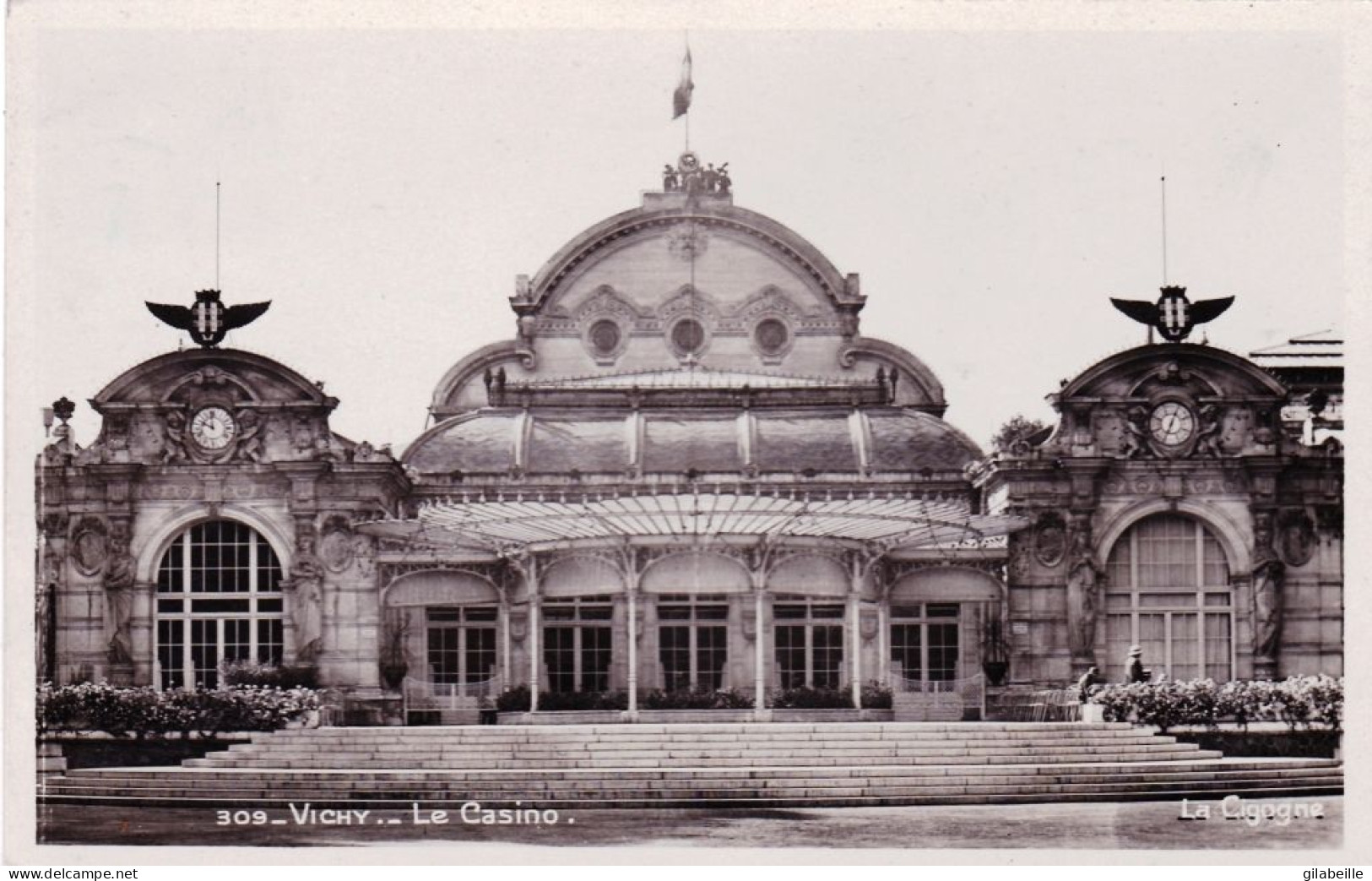 03 - Allier -  VICHY - Le Casino - Carte Glacée - Vichy