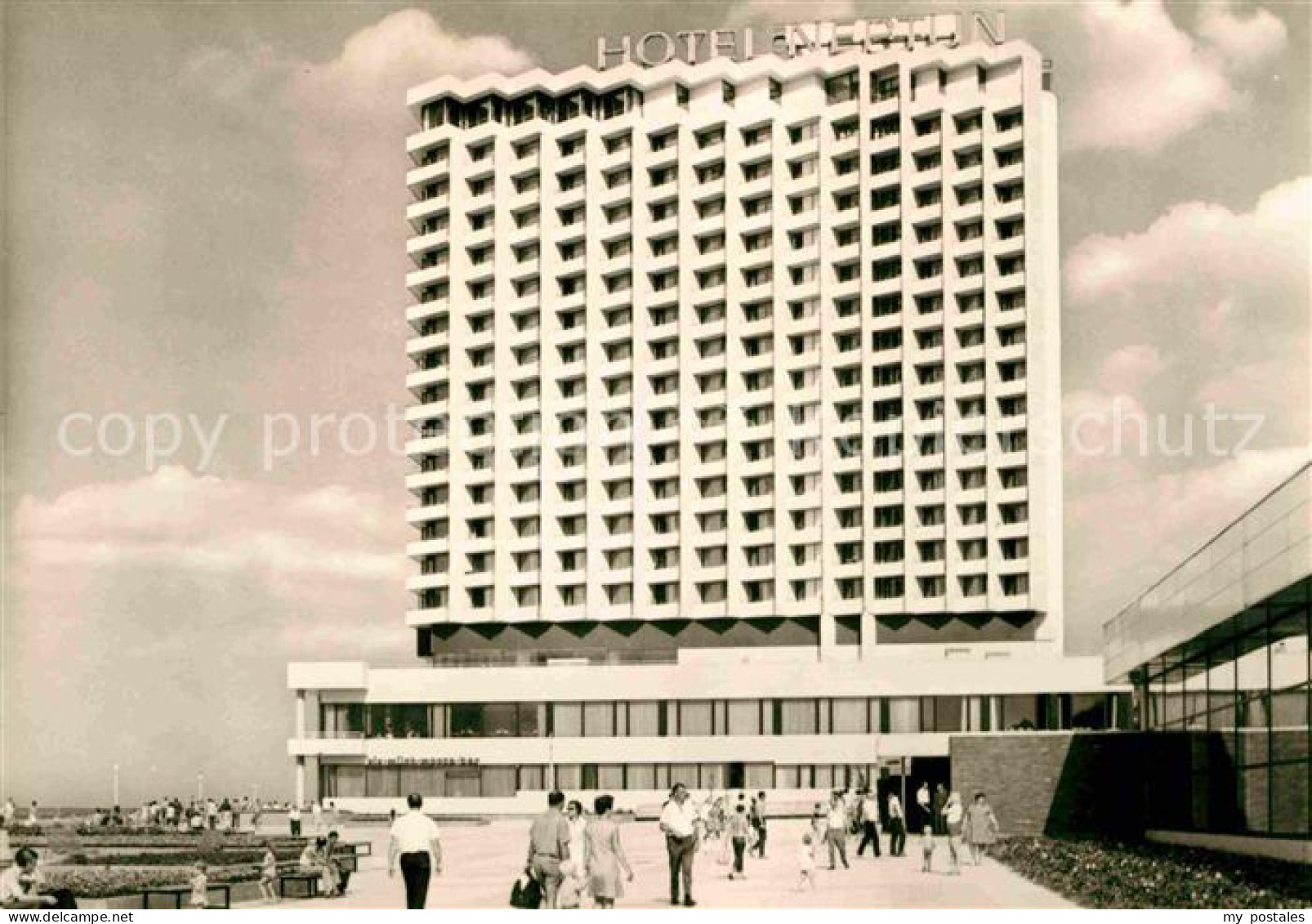 72787031 Warnemuende Ostseebad Interhotel Neptun Warnemuende - Rostock