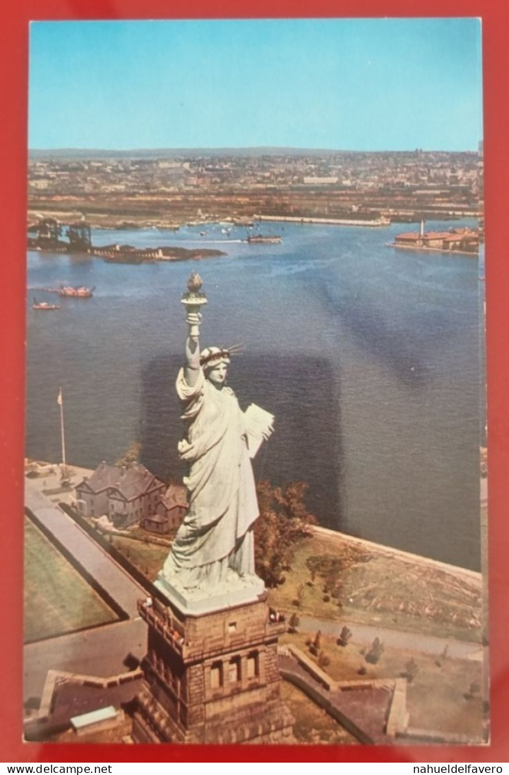 Uncirculated Postcard - USA - NY, NEW YORK CITY - THE STATUE OF LIBERTY On Bedloe's Island In New York Harbor - Vrijheidsbeeld