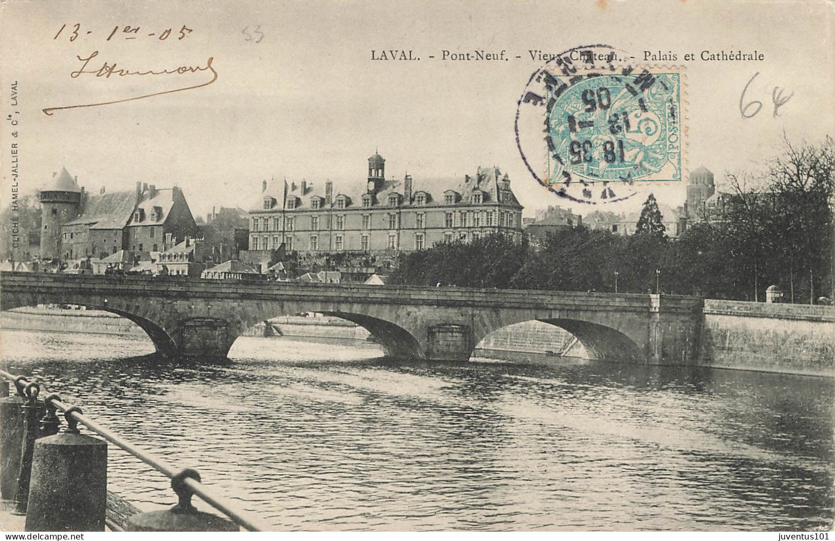 CPA Laval-Pont Neuf-Vieux Chateau-Timbre     L2916 - Laval