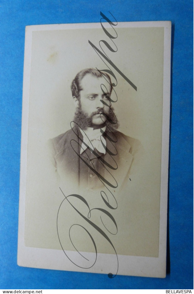 C.D.V. Carte De Visite. Atelier Portret Photo Studio  A.C.BAUDELAIRE Strasbourg -Barbu - Identified Persons