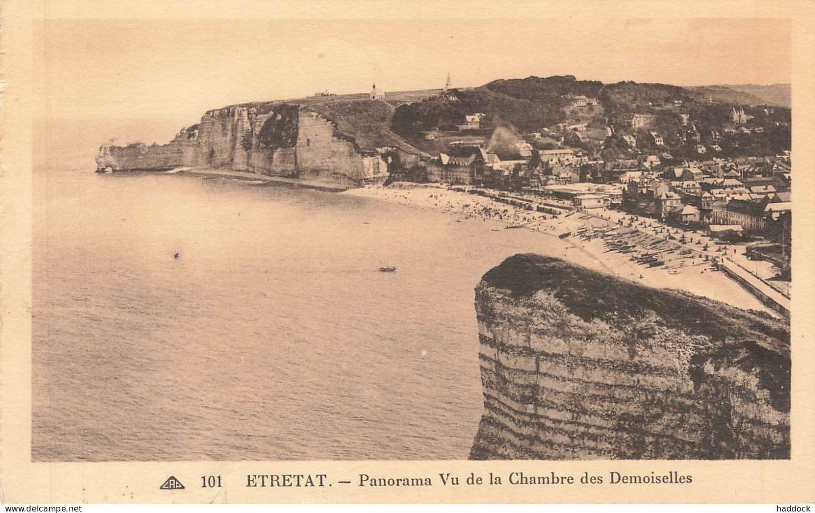 ETRETAT : PANORAMA VU DE LA CHAMBRE DES DEMOISELLES - Etretat